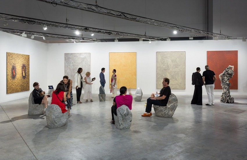 Art Basel Miami 2018: An Iconic Site For Every Art Lover