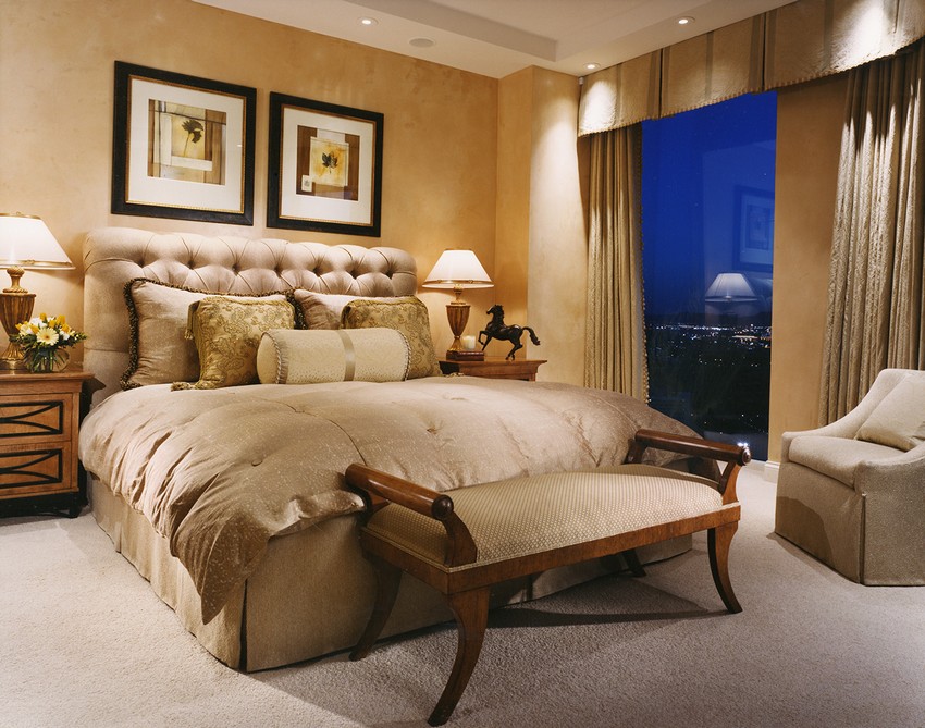 Donna Livingston Entices Your Sophisticated Side