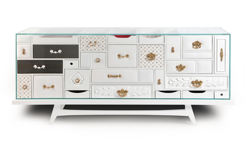 Holographic Avant-Garde: The Sideboards