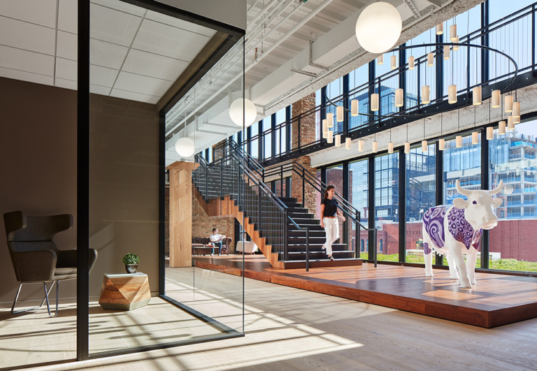 Solomon Cordwell Buenz covet house chicago