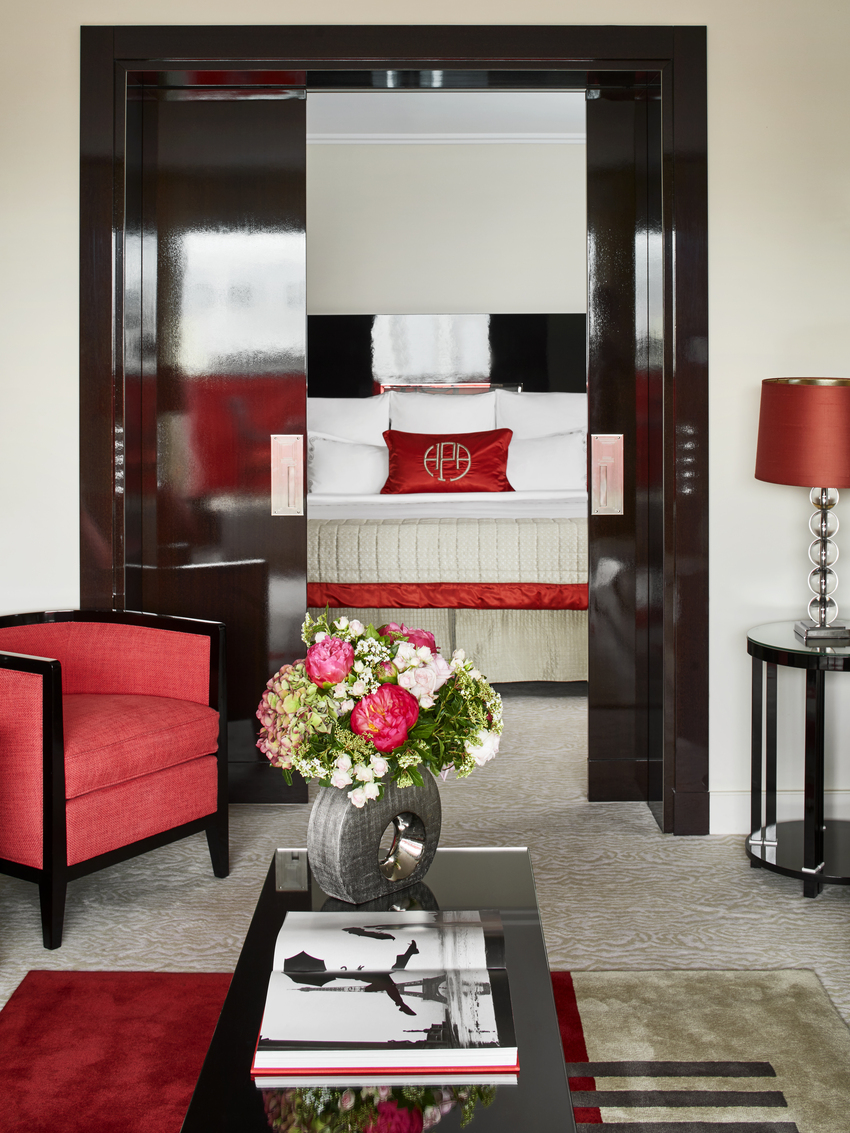 Hôtel Plaza Athénée Paris: Once Upon A Time, The Palace of Tomorrow