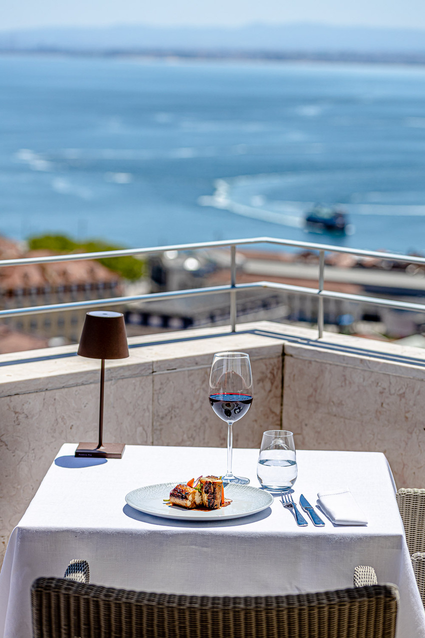 A Deluxe Experience at Verride Palácio Santa Catarina