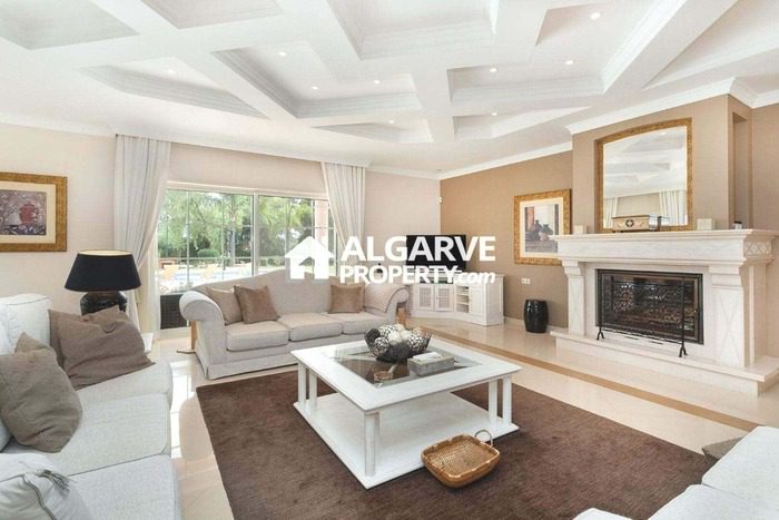 Algarve Property: A Leading Real Estate Mediation Company