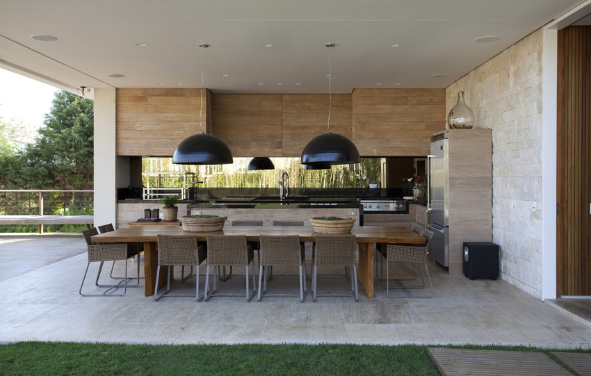 State-of-the-art Quality With Debora Aguiar Arquitetos