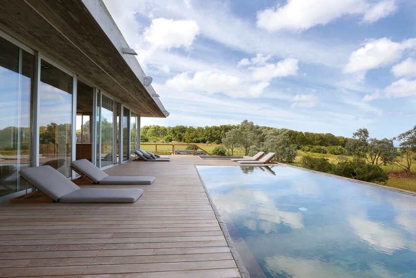 Martin Gomez: Architecture Dedicated To The Environment