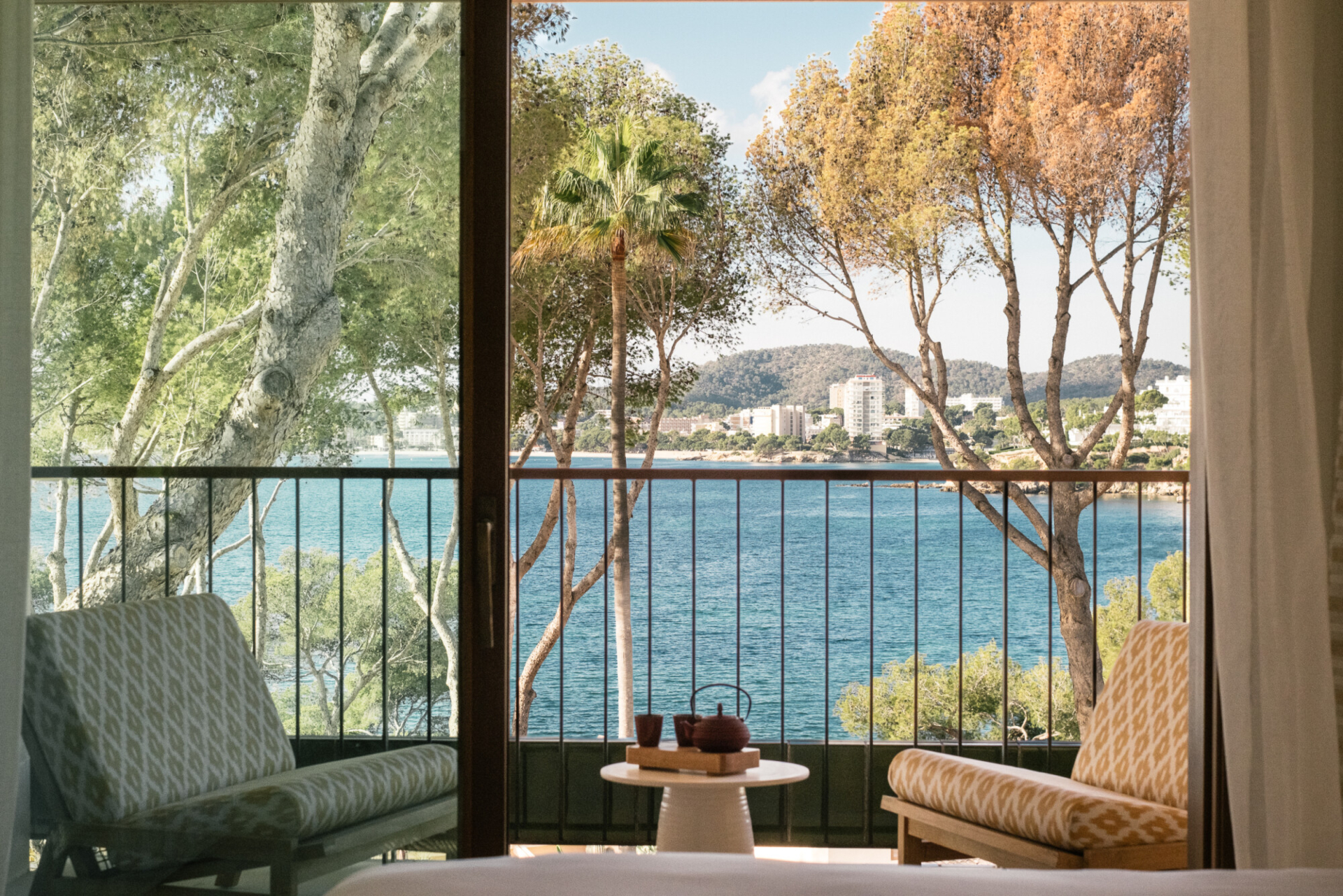 The Art of Coastal Serenity at Mandarin Oriental Punta Negra Mallorca
