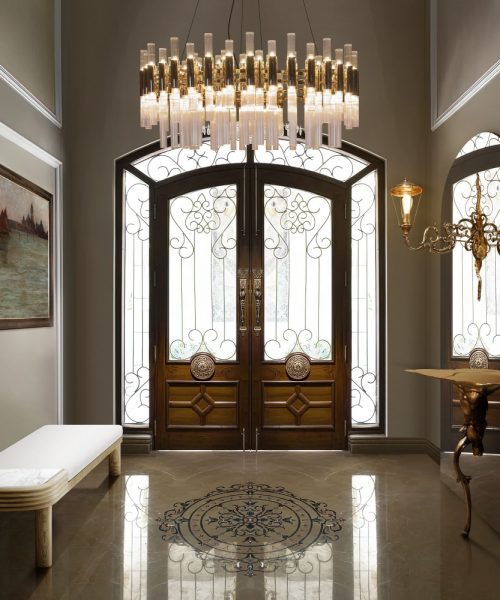 The Luxury Foyer's Role in Your Elegant Residence