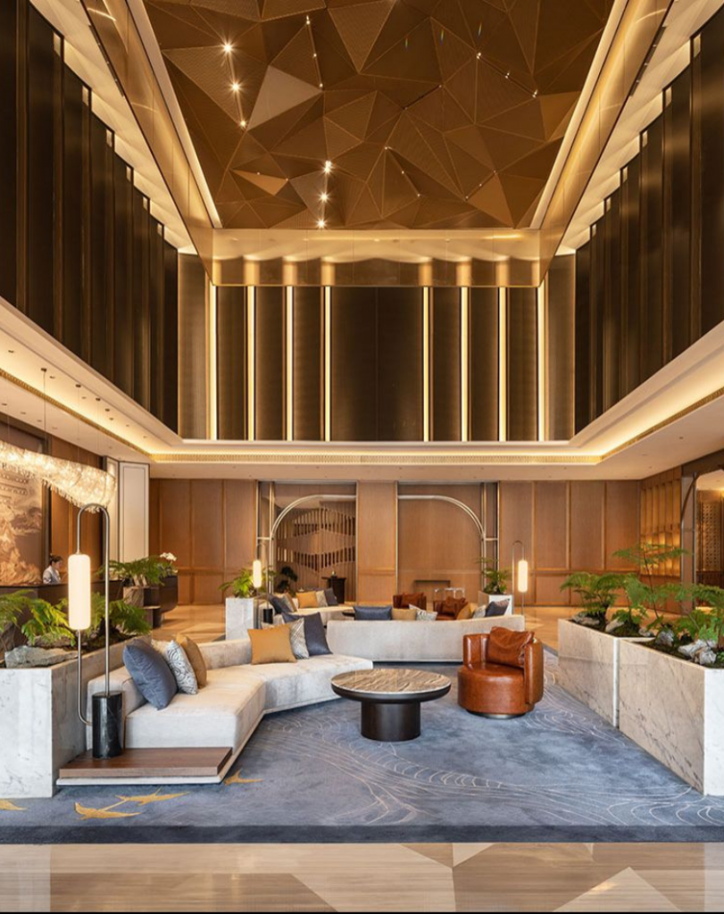 The Elegance of Luxury Entryways: A Fusion of Style and Sophistication