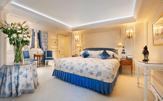Breathtaking Luxury Hotels In London For Decorex 2018