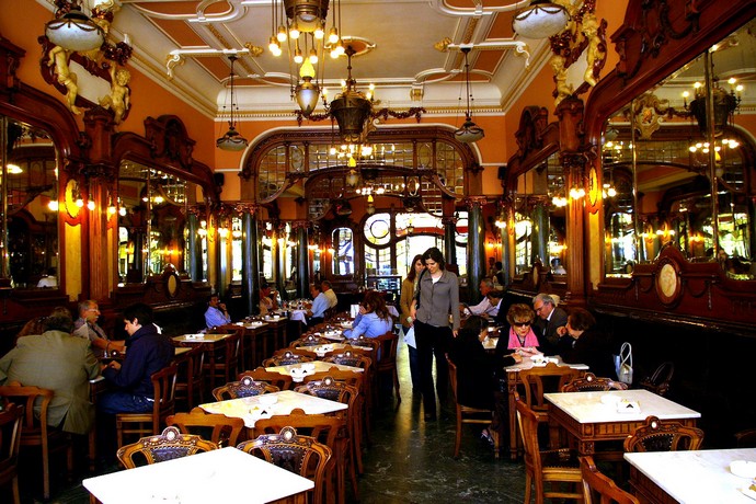 Welcome To Porto #6: Where to Go For a Drink