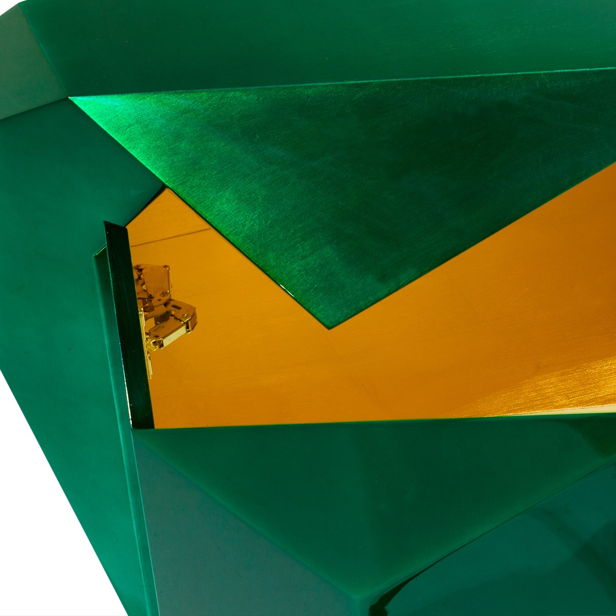 diamond-emerald-sideboard_boca-do-lobo_covet-house